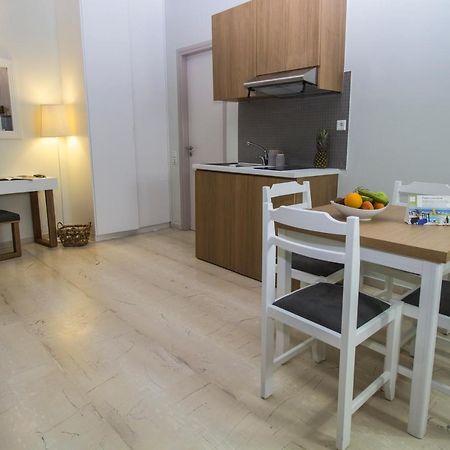 Elia Stalos Apartments Luaran gambar