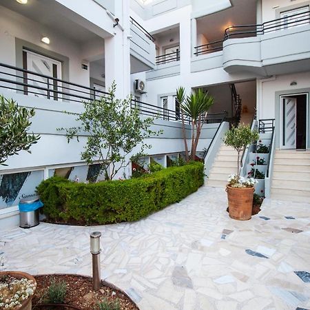 Elia Stalos Apartments Luaran gambar