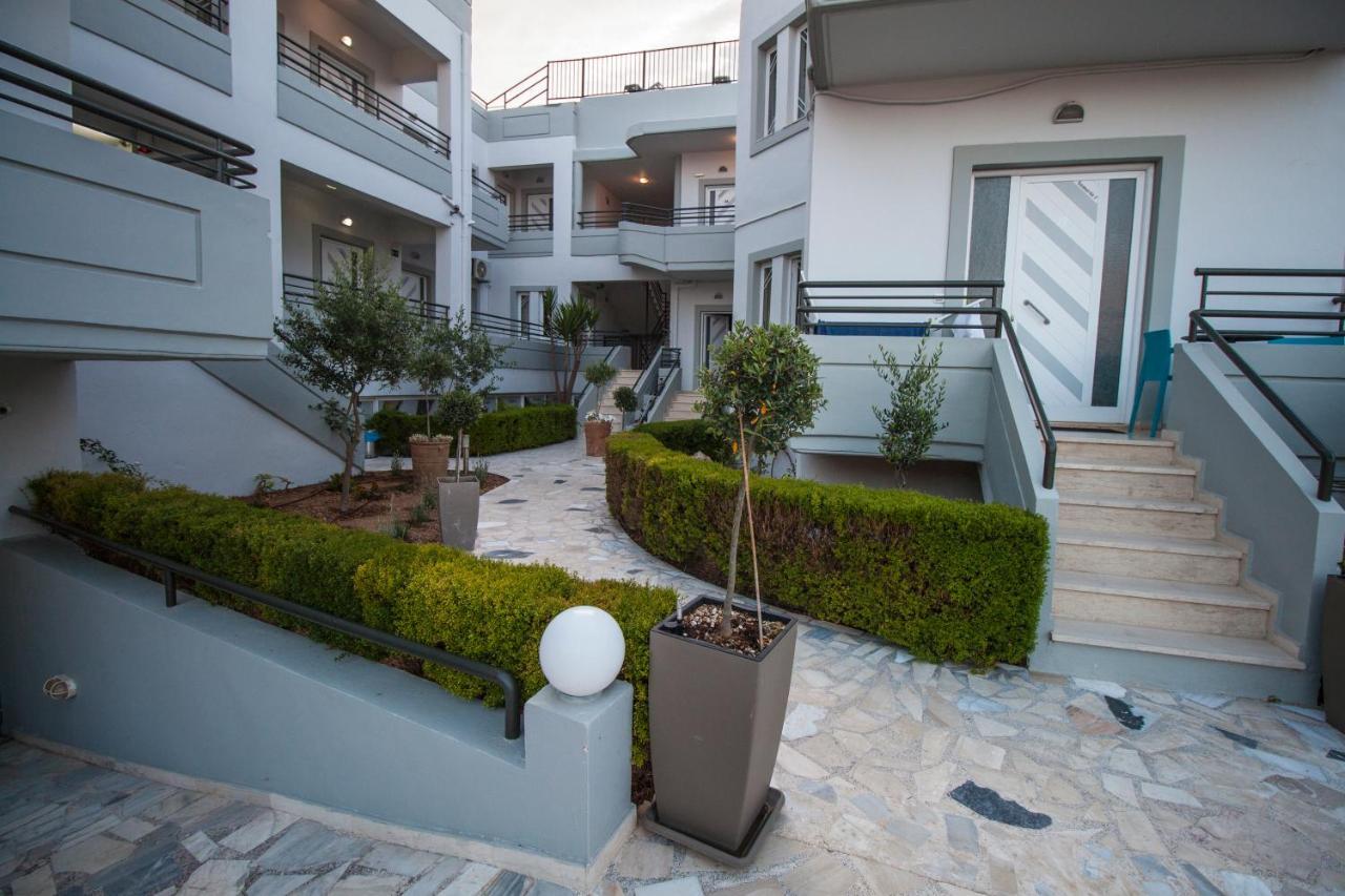 Elia Stalos Apartments Luaran gambar