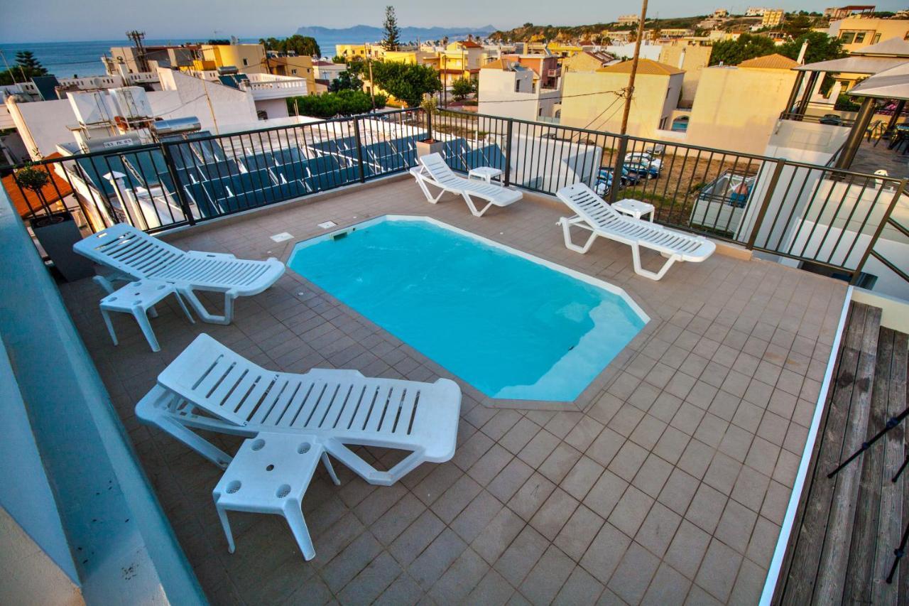 Elia Stalos Apartments Luaran gambar