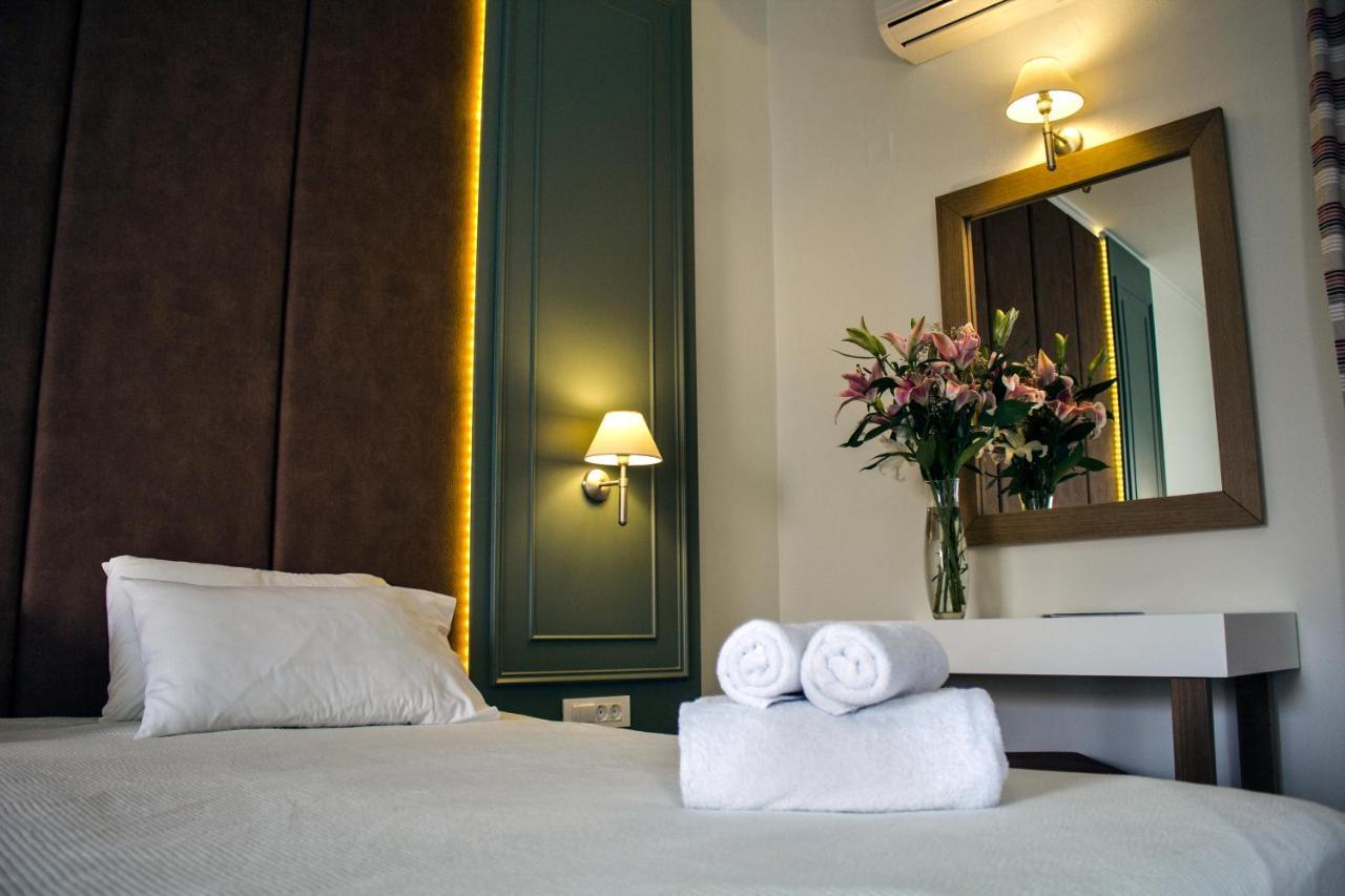 Elia Stalos Apartments Luaran gambar