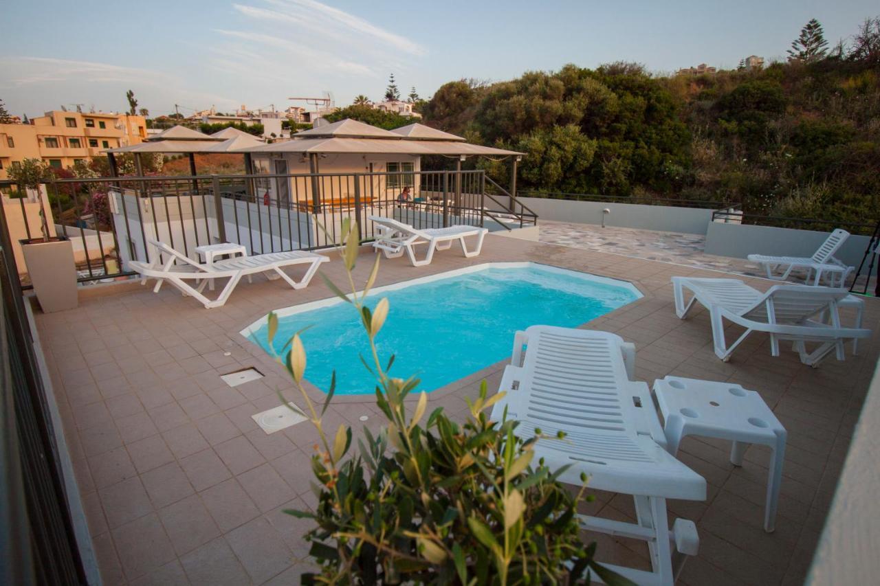 Elia Stalos Apartments Luaran gambar